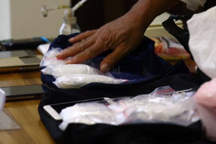 Polisi Ungkap Penyelendupan Narkoba Jaringan Internasional - Bagian 4