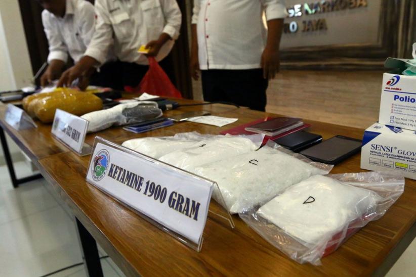 Polisi Ungkap Penyelendupan Narkoba Jaringan Internasional - Bagian 5