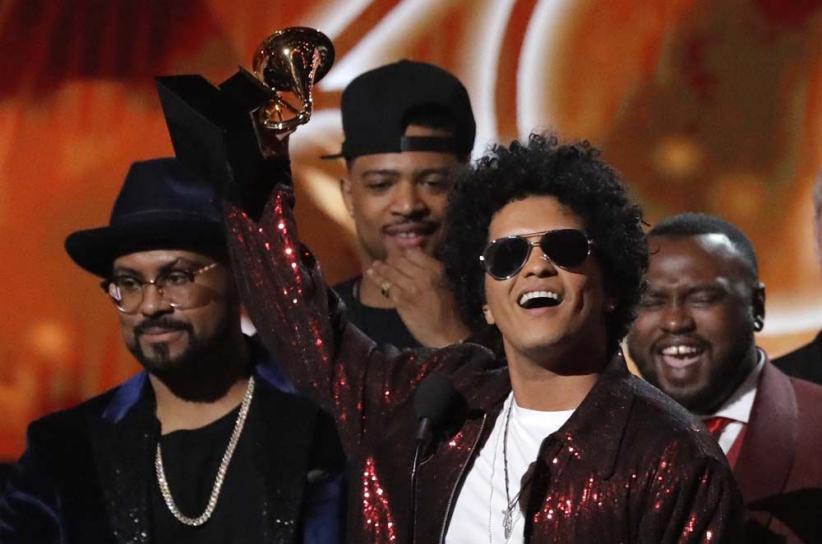 Bruno Mars Borong Penghargaan Grammy Awards 2018 - Bagian 4