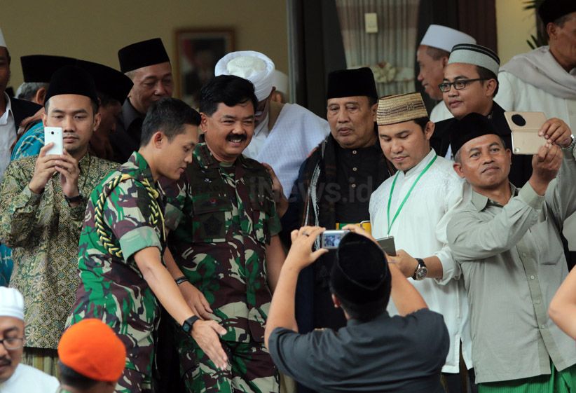Panglima TNI Bertemu Ulama Se-Jawa Timur - Bagian 5