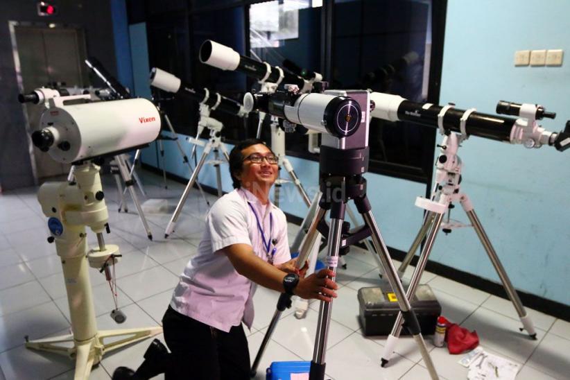 Intip Persiapan Planetarium Sambut Super Blue Blood Moon - Bagian 2