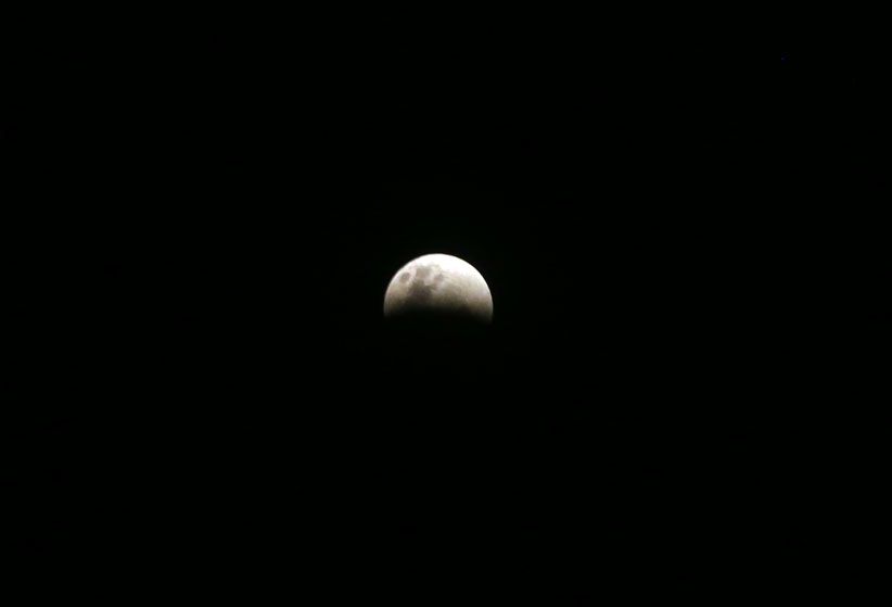 Super Blue Blood Moon Menyapa Bumi - Bagian 4