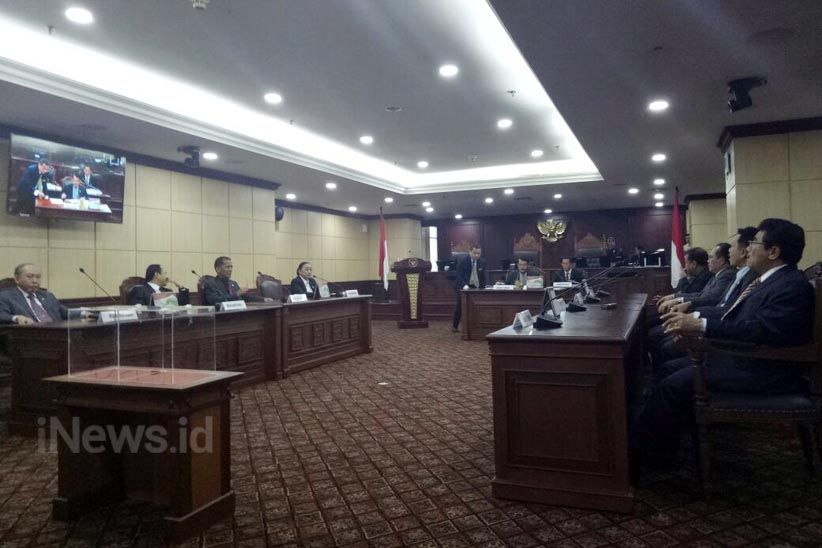 Anwar Usman Terpilih sebagai Ketua Mahkamah Konstitusi - Bagian 5