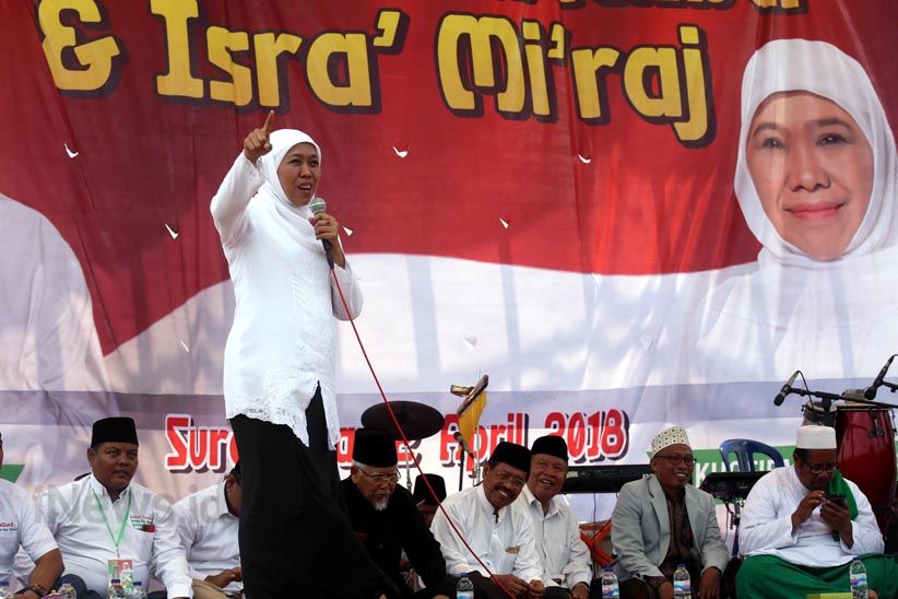 Khofifah dan Rhoma Irama Hadiri Istigasah Akbar di Surabaya - Bagian 2