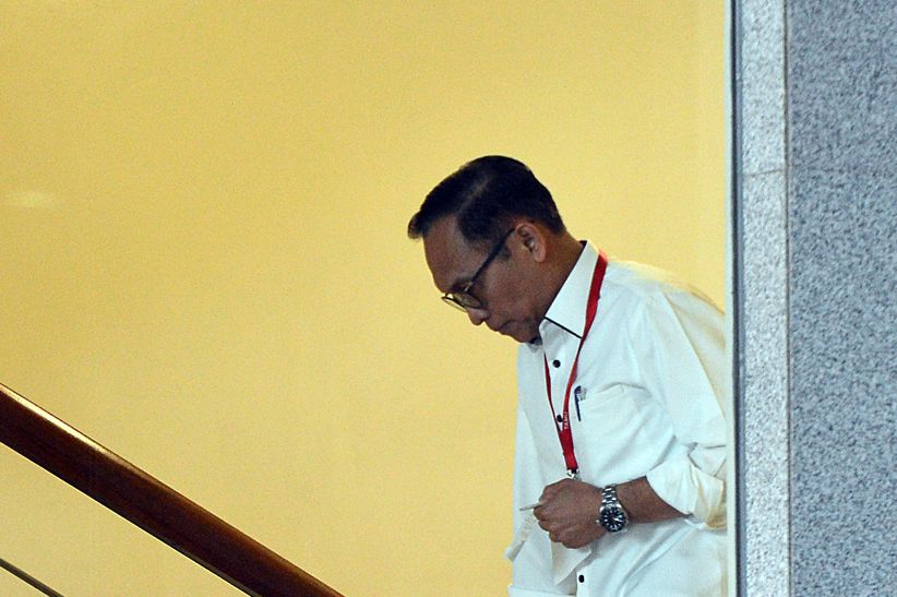 KPK Periksa Eks Direktur Pemasaran Garuda Indonesia Arif Wibowo - Bagian 2