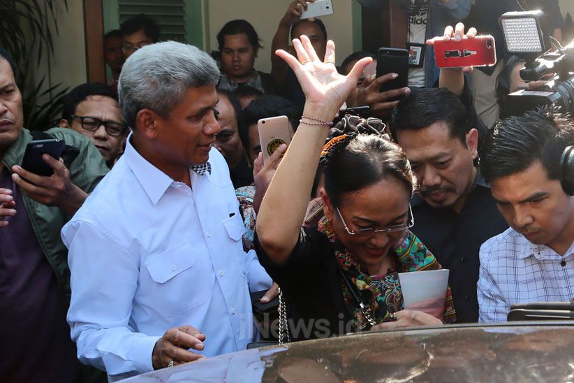 Usai Minta Maaf, Sukmawati Teriak 'Merdeka' - Bagian 3