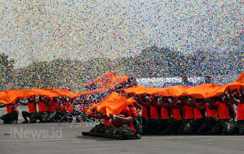 Kemeriahan HUT Ke-72 TNI AU, Ada Aksi Bela Diri hingga Atraksi Jupiter - Bagian 6