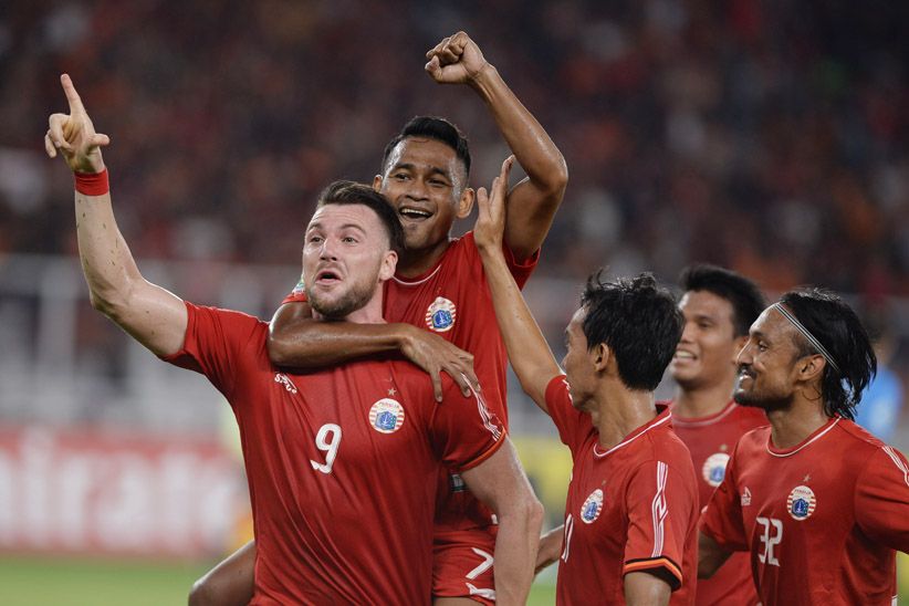 Super Simic Bawa Persija Hancurkan JDT - Bagian 1
