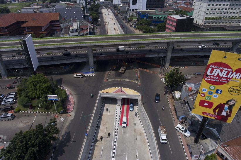 Pemandangan dari Udara Uji Coba Underpass Mampang, Lalu Lintas Lancar - Bagian 1