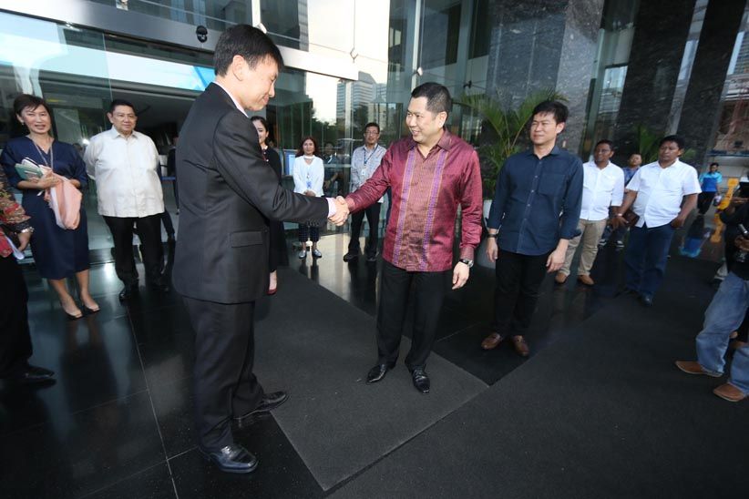 HT Ajak Menkominfo Singapura Keliling Studio iNews - Bagian 7