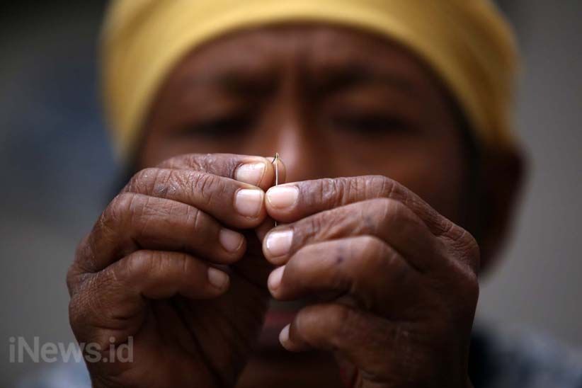 Penyandang Masalah Kesejahteraan Sosial Dibekali Latihan Kerajinan Tangan  - Bagian 1