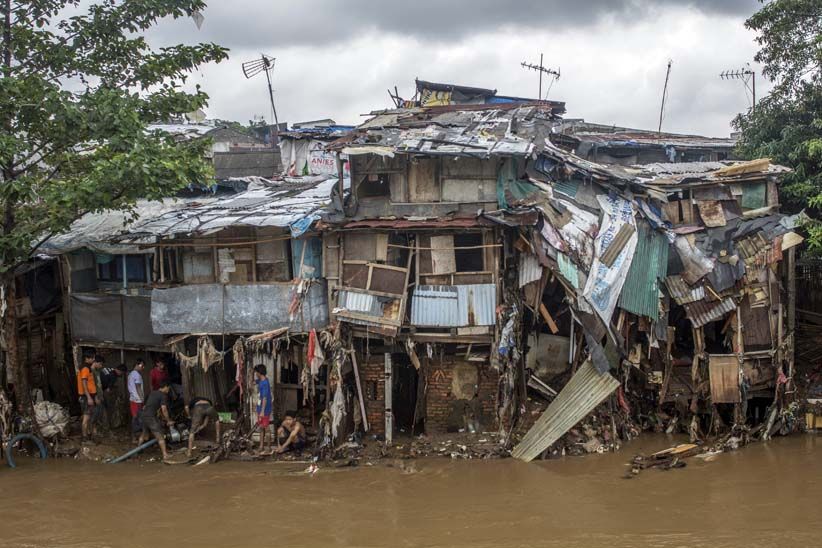 Pemprov DKI Jakarta Lanjutkan Program Normalisasi Sungai - Bagian 1