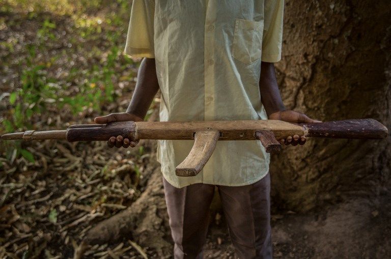 300 Tentara Anak Sudan Selatan Dibebaskan - Bagian 5