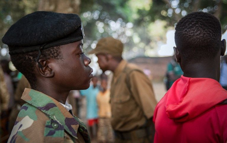300 Tentara Anak Sudan Selatan Dibebaskan - Bagian 6