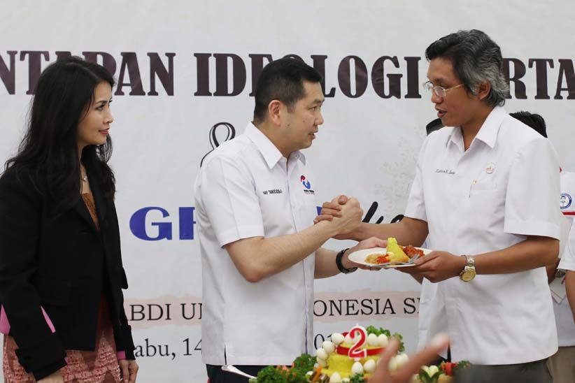 HT Ingin Grind Perindo Selalu Sebarkan Kasih Sayang  - Bagian 1