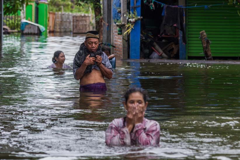Sungai Dombo Meluap, Warga Terdampak Banjir Demak Bertambah - Bagian 1