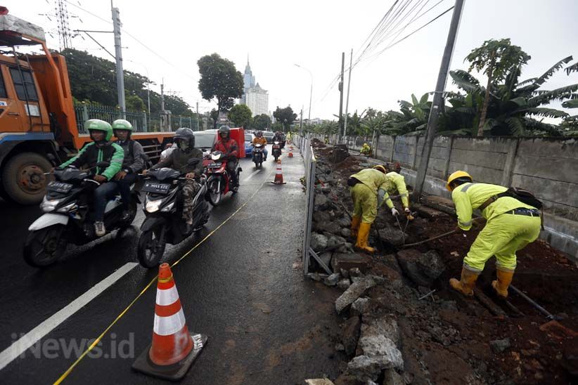 Akhirnya, Pejalan Kaki Dapat Fasilitas Nyaman di Jalan Palmerah Timur - Bagian 2