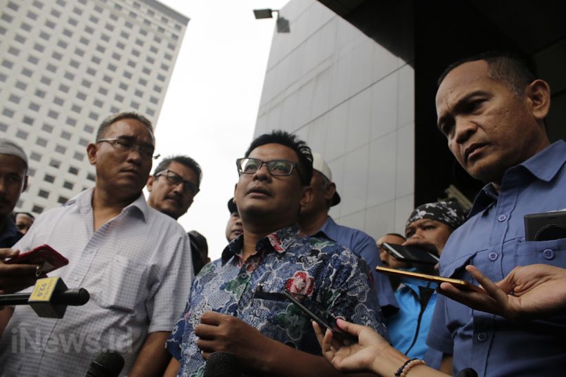 Cek Perkembangan Kasus Dugaan Korupsi di JITC, Serikat Pekerja Datangi KPK  - Bagian 3