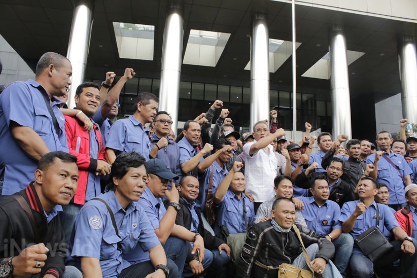 Cek Perkembangan Kasus Dugaan Korupsi di JITC, Serikat Pekerja Datangi KPK  - Bagian 5