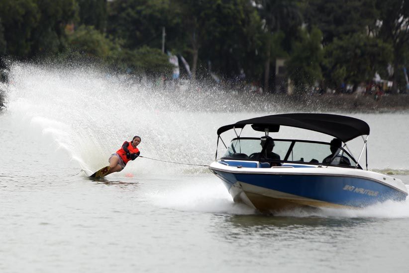 80 Atlet Beraksi saat Kejurnas Ski Air di Danau Sunter - Bagian 4