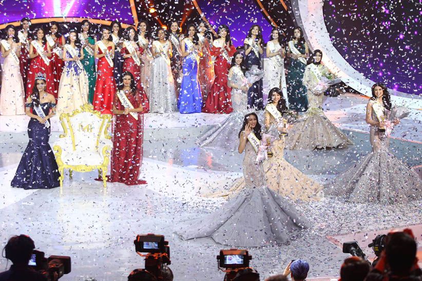 Alya Nurshabrina Dinobatkan sebagai Miss Indonesia 2018 - Bagian 5
