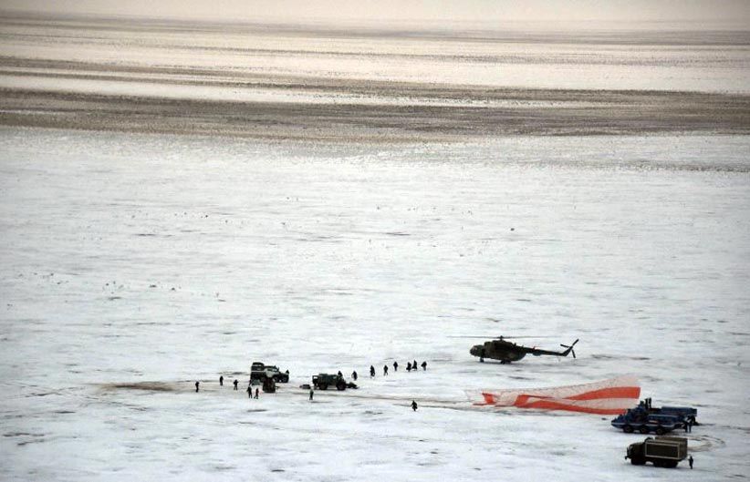 3 Astronot Sukses Mendarat ke Bumi - Bagian 3