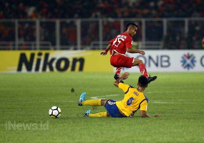 Hattrick Simic Taklukkan Tampines Rovers  - Bagian 6
