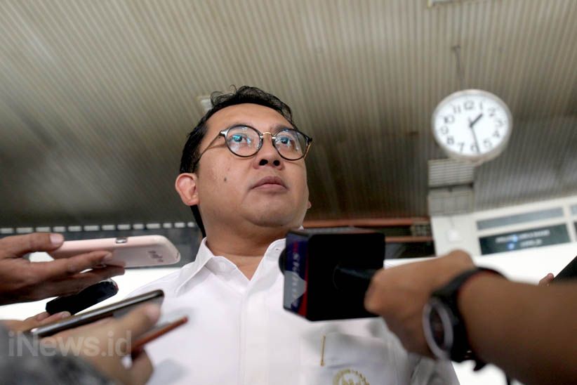 Fadli Zon Laporkan Pianis Ananda Sukarlan ke Polisi - Bagian 1