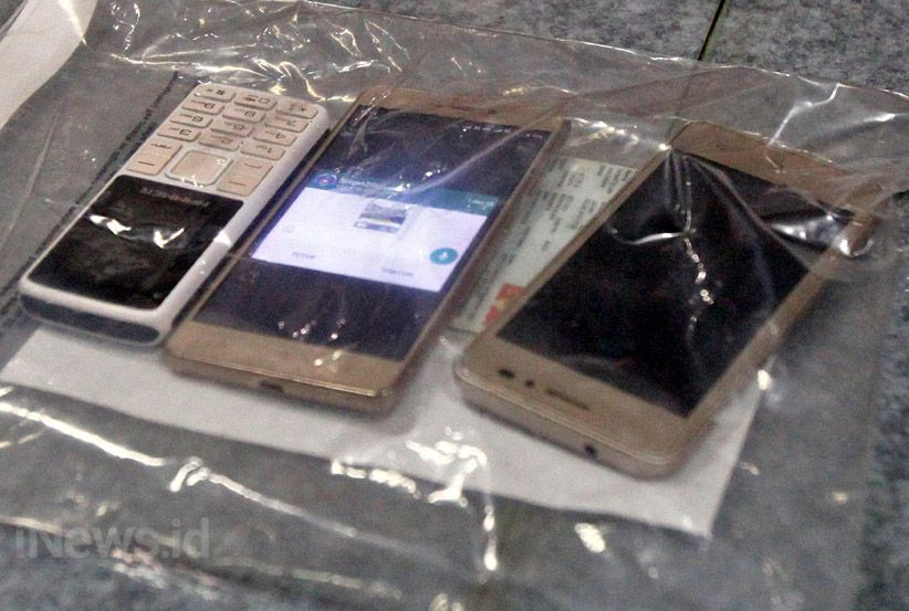 Polda Jatim Bongkar Jaringan The Family Muslim Cyber Army - Bagian 7