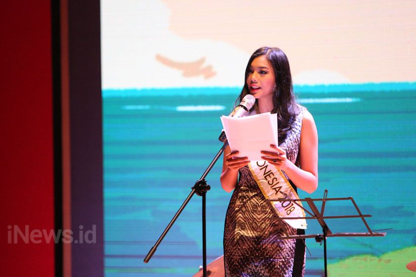 Miss Indonesia 2018 Alya Nurshabrina Bacakan Puisi Tut Wuri Handayani  - Bagian 6
