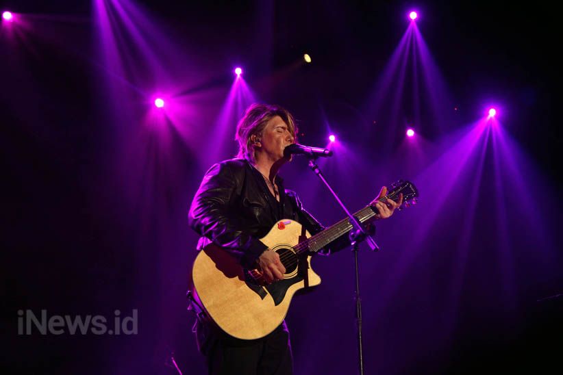 Aksi Memukau Goo Goo Dolls di Hari Terakhir Java Jazz Festival 2018 - Bagian 4