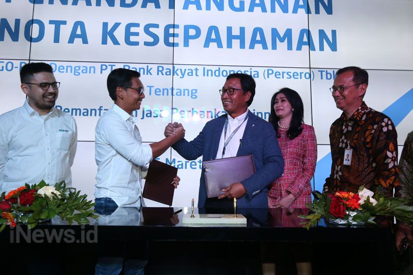 BRI Gandeng Go-Pay Perluas Layanan Perbankan - Bagian 1