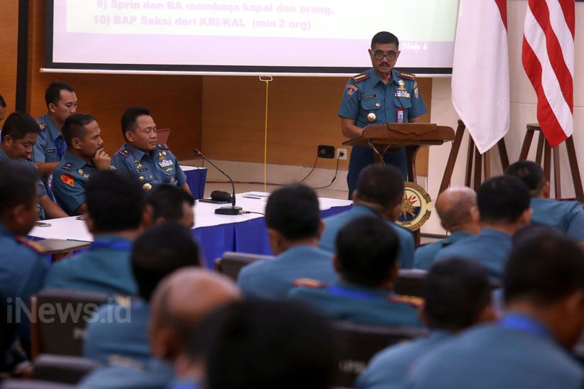 Koarmatim TNI AL Gelar Latihan Keamanan Laut - Bagian 2