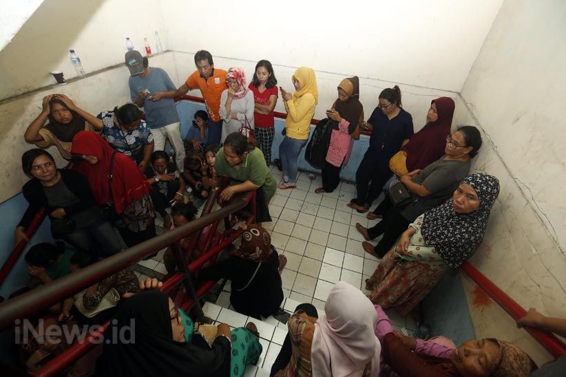 PD Pasar Jaya Salurkan Sembako Murah ke Pemegang KJP - Bagian 5