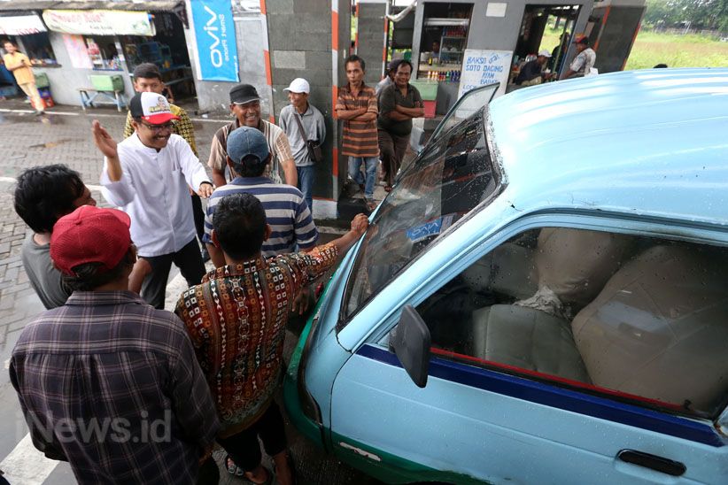 Gus Ipul Serap Aspirasi Masyarakat di Terminal Osowilangun - Bagian 4