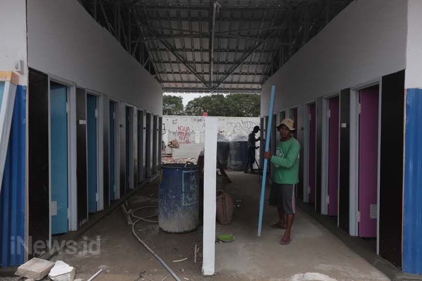 Warga Kampung Akuarium Mulai Tempati Penampungan Sementara - Bagian 5