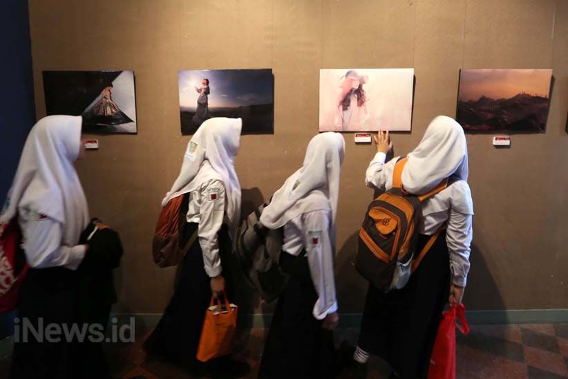 Ciphoc Pamerkan Puluhan Karya Foto dalam Bingkai OALA - Bagian 4