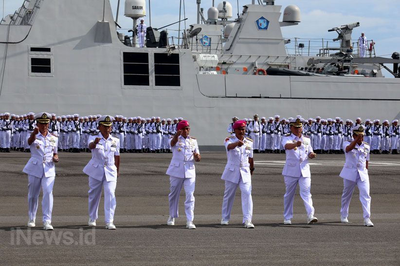 Upacara Pergantian 3 Petinggi TNI AL di Koarmatim  - Bagian 5