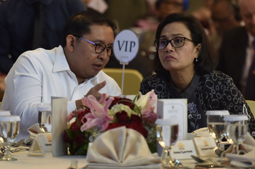 Berprestasi, Sri Mulyani Dapat Penghargaan dari DPR  - Bagian 4