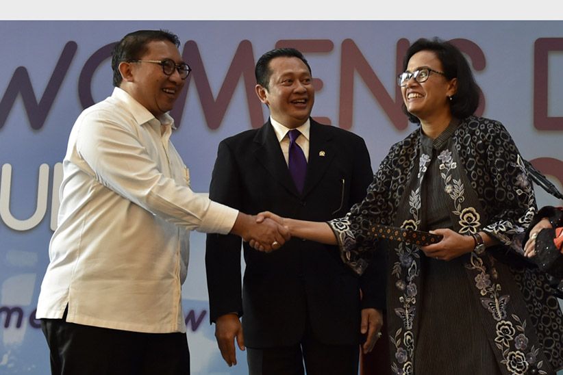 Berprestasi, Sri Mulyani Dapat Penghargaan dari DPR  - Bagian 3