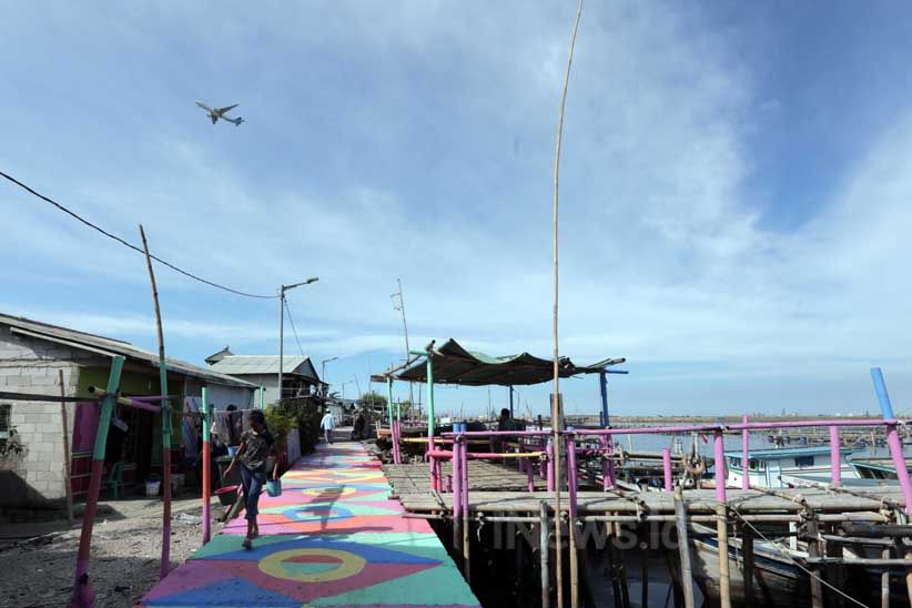 Warna-Warni Kampung Nelayan Kamal Muara - Bagian 7