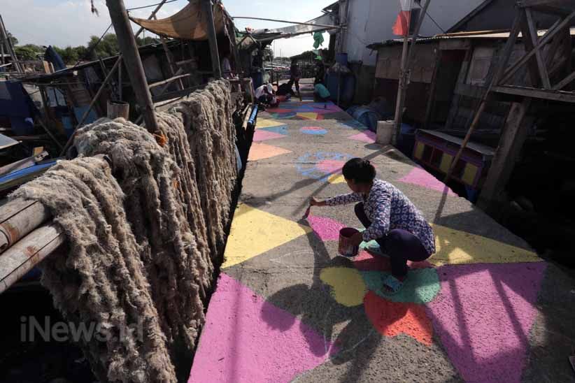 Warna-Warni Kampung Nelayan Kamal Muara - Bagian 5