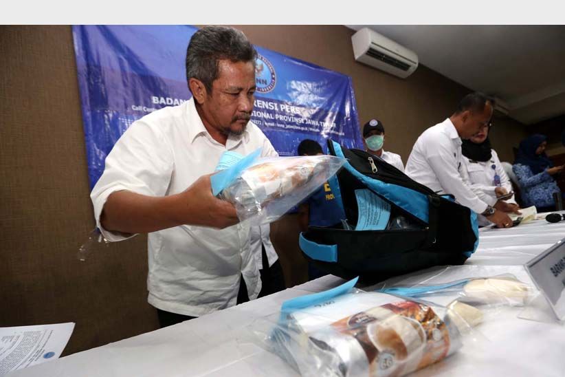 Jadi Kurir Sabu, Warga Probolinggo Diciduk BNNP Jawa Timur  - Bagian 3