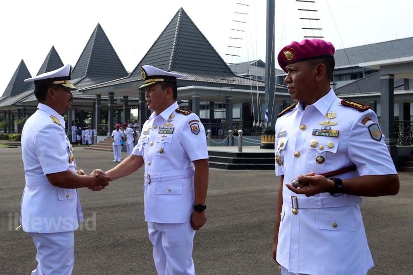 Upacara Sertijab Komandan Resimen AAL - Bagian 7