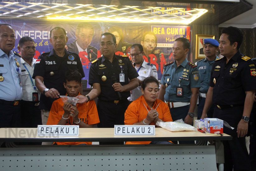 Bea Cukai Tangkap 2 Kurir Sabu dari Malaysia - Bagian 4