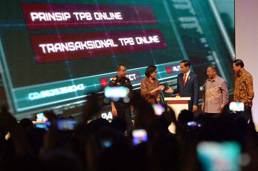 Jokowi bersama Sri Mulyani Luncurkan Perizinan Kepabeanan Online - Bagian 2
