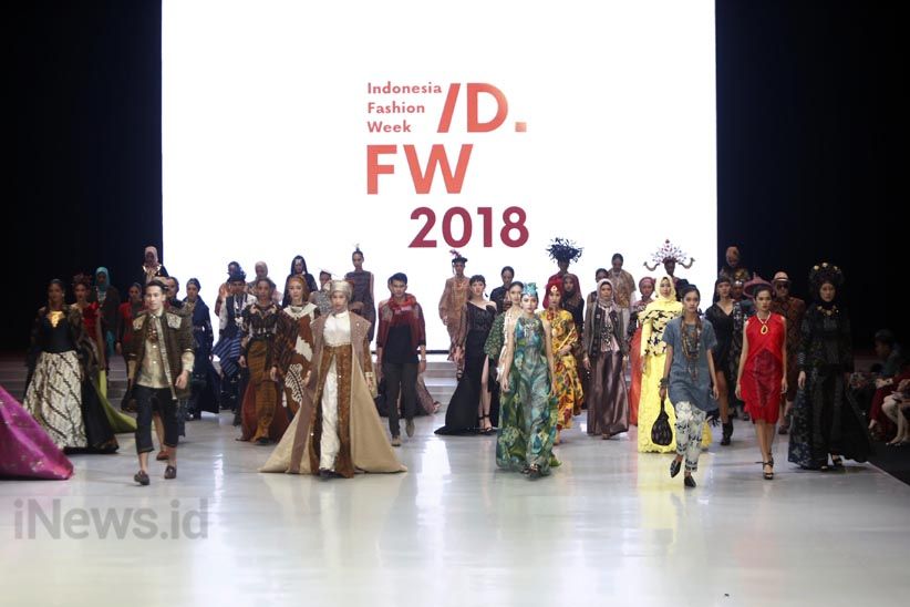 Ajang Indonesia Fashion Week 2018 Resmi Digelar - Bagian 2