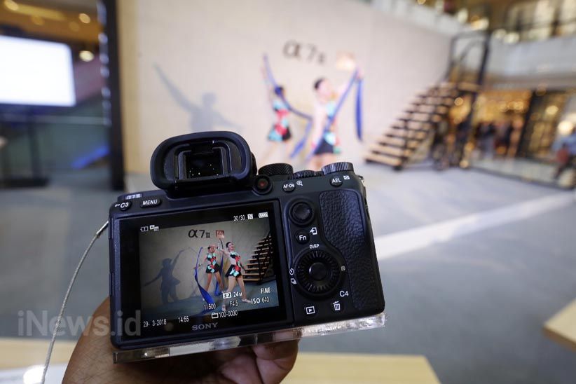 Sony Luncurkan Mirrorless Full Frame A7 III - Bagian 3