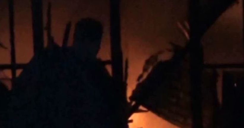 Kebakaran di Lokasi Wisata Telaga Sarangan, Api Melalap Kios dan Rumah