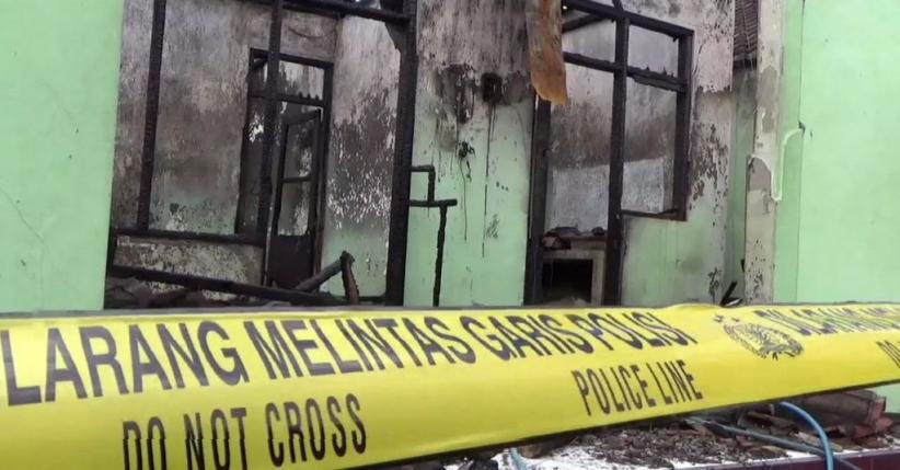Tak Diberi Uang untuk Beli Miras, Pemuda Ini Bakar Rumah Orang Tuanya